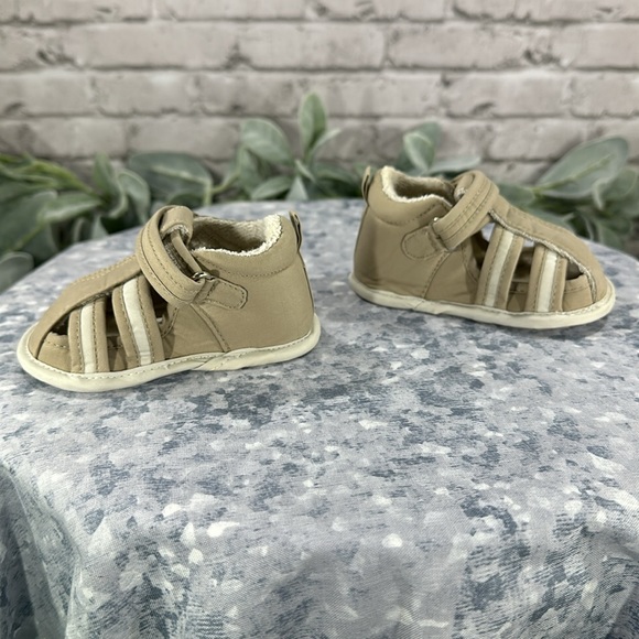 The Children’s Place - Tan Soft Fabric Strappy Comfort Sandals - Infant 0-6 mos. - Picture 5 of 9